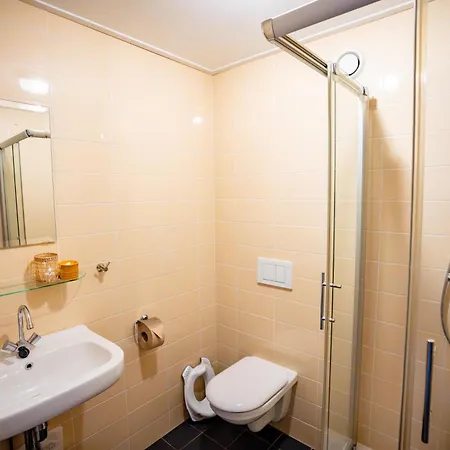 Frühstückspension Ouder-kind Droomzacht - Natuurkamer 3*