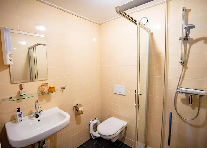 Bed and Breakfast Ouder-kind Droomzacht - Natuurkamer 3*